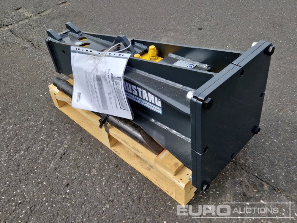 Unused Mustang HM202 - Hydraulikhammer: das Bild 2 Unused Mustang HM202 - Hydraulikhammer: das Bild 2