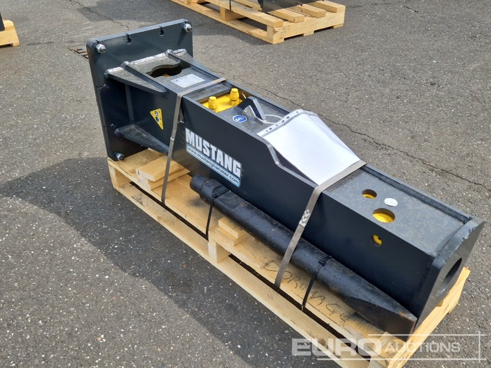 Unused Mustang HM702 - Hydraulikhammer: das Bild 4 Unused Mustang HM702 - Hydraulikhammer: das Bild 4