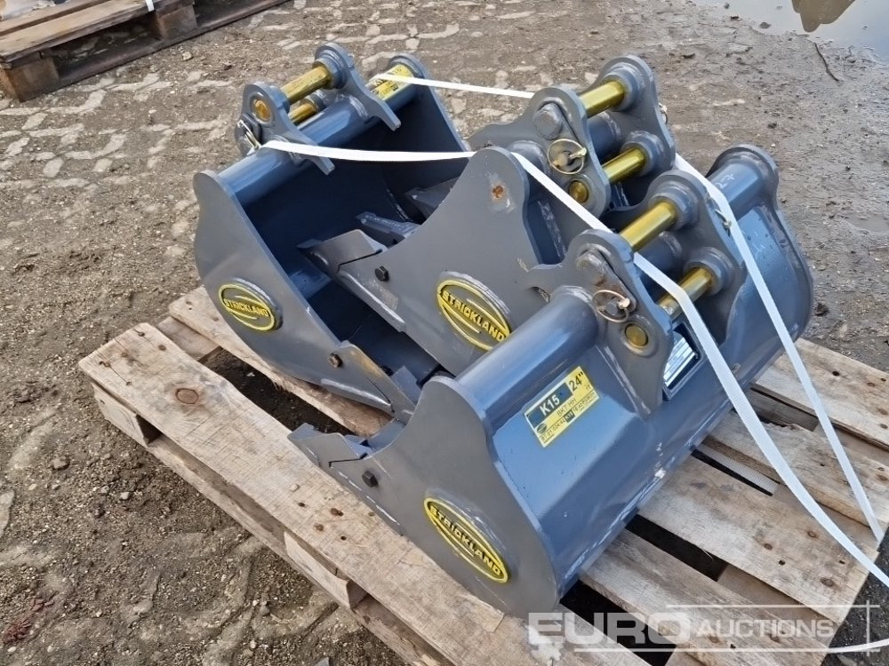 Unused Strickland 24", 18", 12" Bucket Set to suit Kubota KX15 (3 of) - Schaufel: das Bild 2 Unused Strickland 24", 18", 12" Bucket Set to suit Kubota KX15 (3 of) - Schaufel: das Bild 2