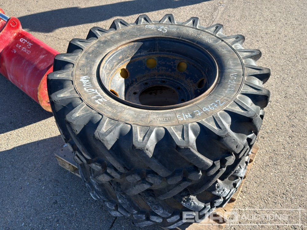 Michelin 15R 22.5XF Tyres & Rim to suit Haulotte HA20/25 (2 of) - Reifen: das Bild 2 Michelin 15R 22.5XF Tyres & Rim to suit Haulotte HA20/25 (2 of) - Reifen: das Bild 2