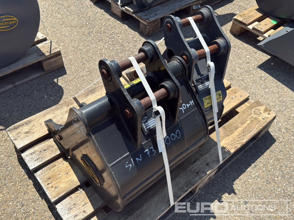 Unused Strickland 18", 6" Digging Buckets 30mm Pin to suit Mini Excavator - Schaufel: das Bild 3 Unused Strickland 18", 6" Digging Buckets 30mm Pin to suit Mini Excavator - Schaufel: das Bild 3