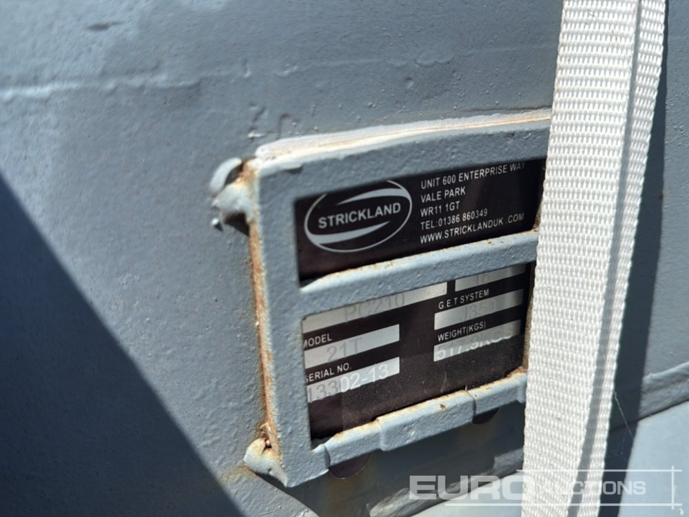 Unused Strickland 18" Digging Bucket 80mm Pin to suit 10+ Ton Excavator - Schaufel: das Bild 5 Unused Strickland 18" Digging Bucket 80mm Pin to suit 10+ Ton Excavator - Schaufel: das Bild 5