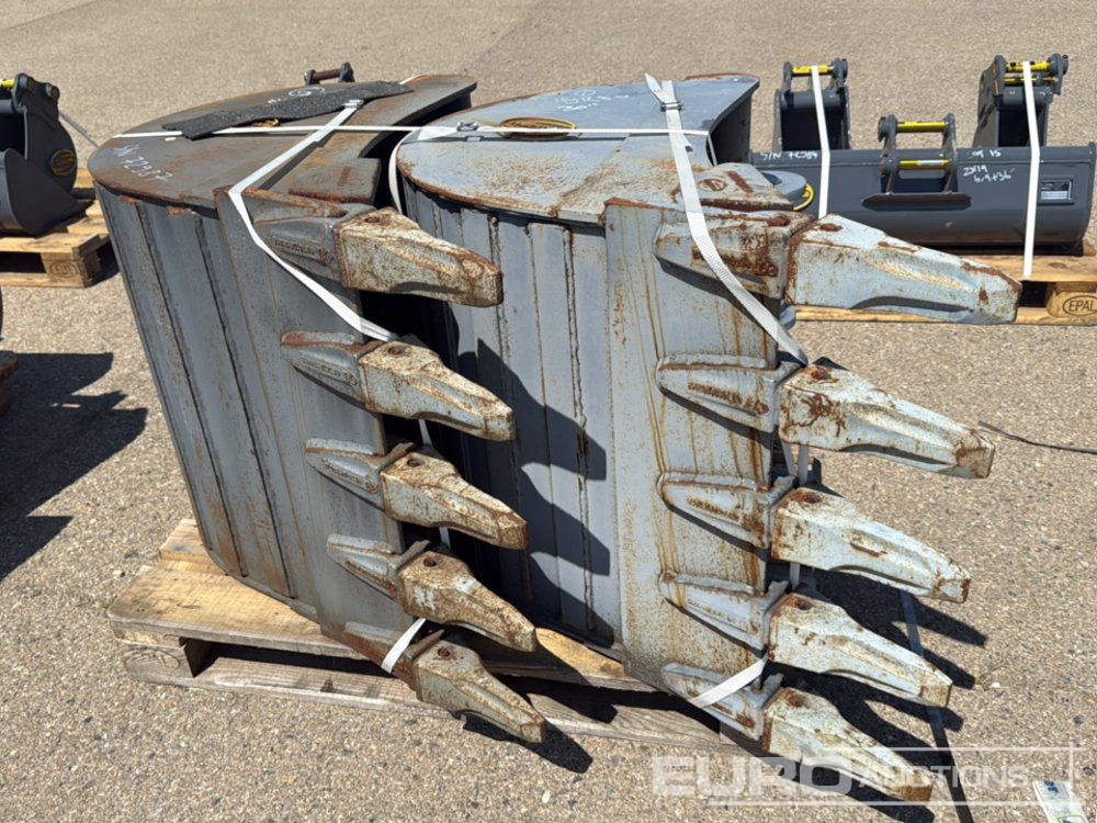 Unused Strickland 30" Digging Bucket (2 of) 60mm Pin to suit 10+ Ton Excavator - Schaufel: das Bild 5 Unused Strickland 30" Digging Bucket (2 of) 60mm Pin to suit 10+ Ton Excavator - Schaufel: das Bild 5