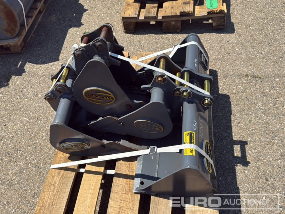 Unused Strickland 30" Ditching, 18", 12", 9" Digging Bucket 25mm Pin to suit Mini Excavator - Schaufel: das Bild 5 Unused Strickland 30" Ditching, 18", 12", 9" Digging Bucket 25mm Pin to suit Mini Excavator - Schaufel: das Bild 5
