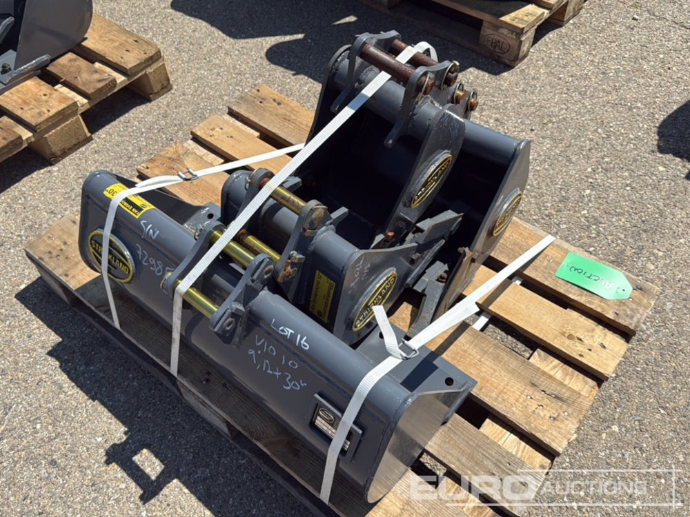 Unused Strickland 30" Ditching, 18", 12", 9" Digging Bucket 25mm Pin to suit Mini Excavator - Schaufel: das Bild 3 Unused Strickland 30" Ditching, 18", 12", 9" Digging Bucket 25mm Pin to suit Mini Excavator - Schaufel: das Bild 3