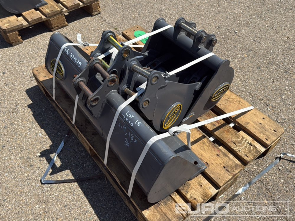 Unused Strickland 36" Ditching, 18", 9", 6" Digging Bucket 25mm Pin to suit Mini Excavator - Schaufel: das Bild 2 Unused Strickland 36" Ditching, 18", 9", 6" Digging Bucket 25mm Pin to suit Mini Excavator - Schaufel: das Bild 2