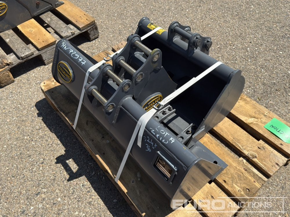 Unused Strickland 36" Ditching, 24", 6" Digging Bucket 25mm Pin to suit Mini Excavator - Schaufel: das Bild 2 Unused Strickland 36" Ditching, 24", 6" Digging Bucket 25mm Pin to suit Mini Excavator - Schaufel: das Bild 2