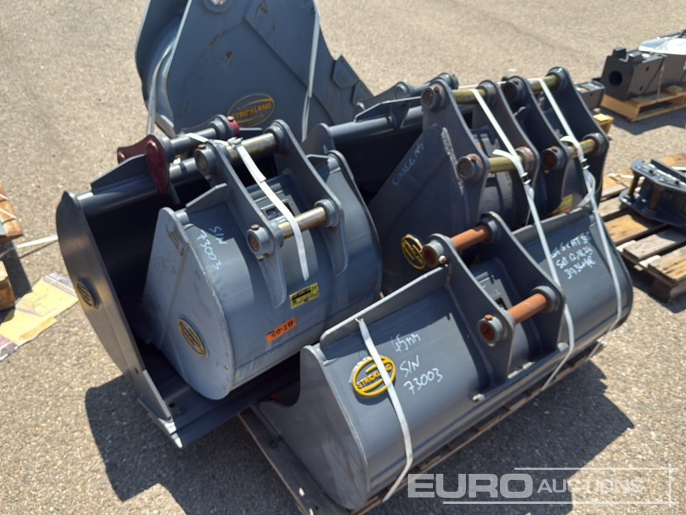 Unused Strickland 48" Ditching, 36", 30", 24", 18", 12" Digging Buckets 45mm Pin to suit CAT 305 Excavator - Schaufel: das Bild 4 Unused Strickland 48" Ditching, 36", 30", 24", 18", 12" Digging Buckets 45mm Pin to suit CAT 305 Excavator - Schaufel: das Bild 4