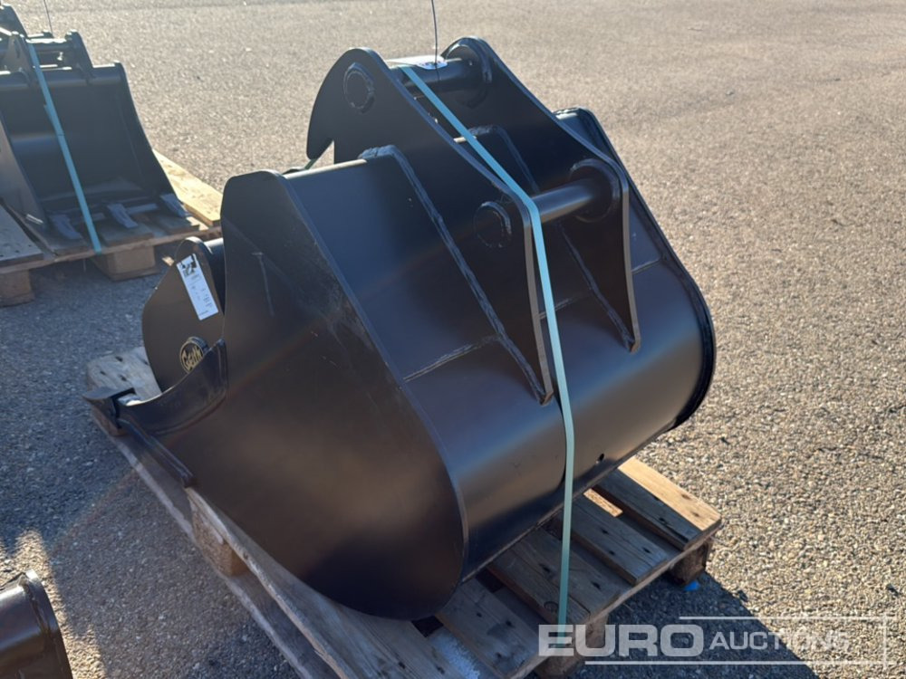 Yanmar Digging Bucket LGT000BA4075QSV to suit 6-10 Ton Excavator (S/N 1183799), Geith Bucket H04-0600 to Suit QR40 (S/N 1091325) - Schaufel: das Bild 2 Yanmar Digging Bucket LGT000BA4075QSV to suit 6-10 Ton Excavator (S/N 1183799), Geith Bucket H04-0600 to Suit QR40 (S/N 1091325) - Schaufel: das Bild 2
