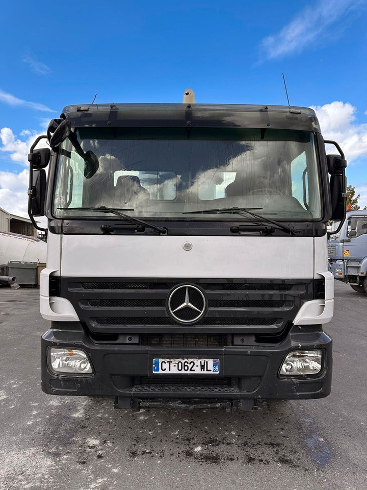Mercedes-Benz Actros - Betonpumpe: das Bild 3 Mercedes-Benz Actros - Betonpumpe: das Bild 3