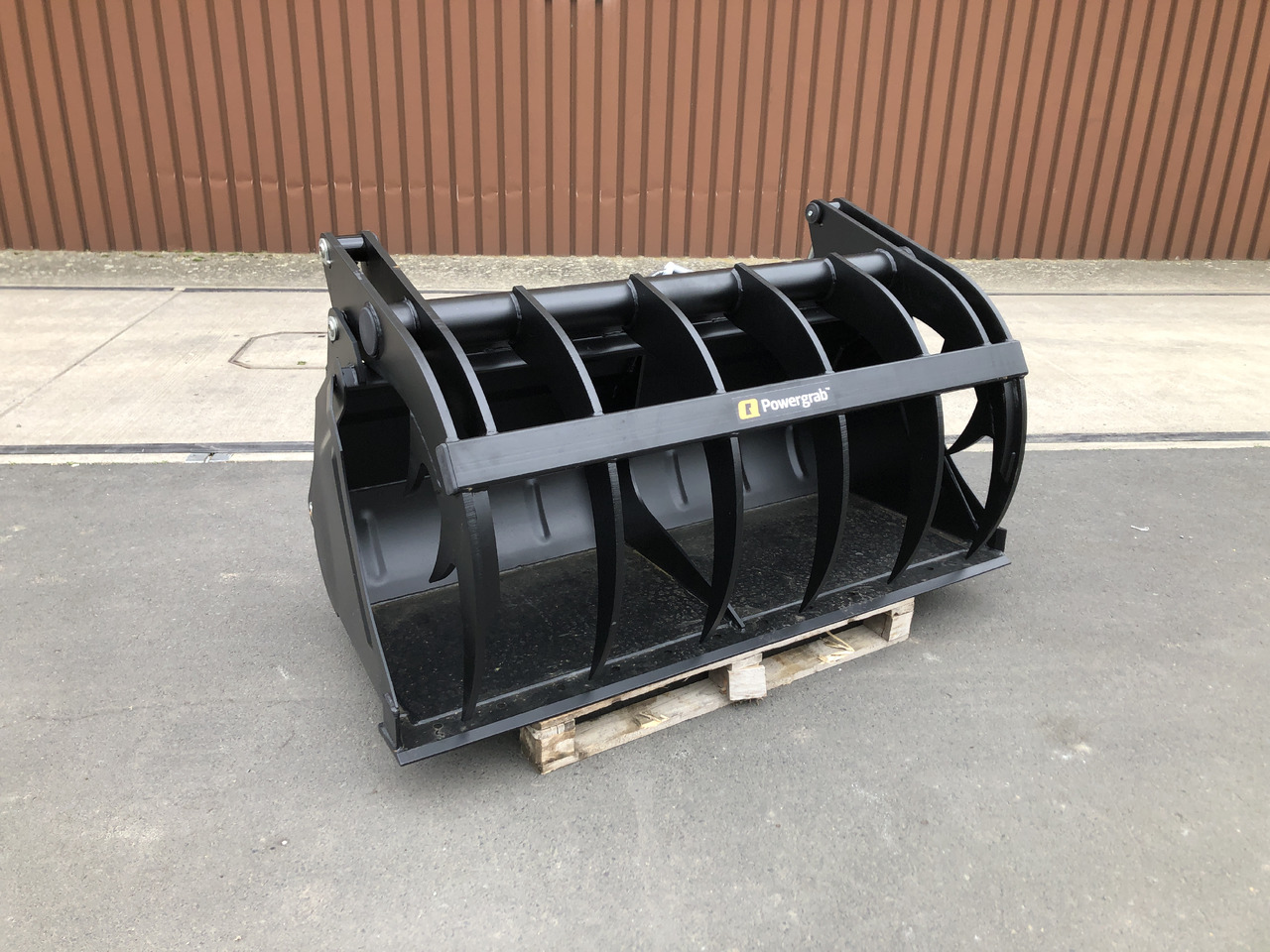 Alö Powergrab S 185 EURO - Frontlader für Traktor: das Bild 1 Alö Powergrab S 185 EURO - Frontlader für Traktor: das Bild 1