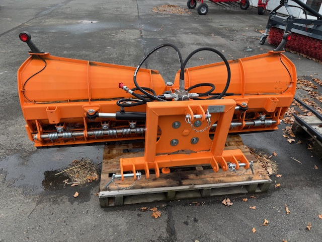 Branson Vario Schneepflug 2000 - Schneepflug: das Bild 3 Branson Vario Schneepflug 2000 - Schneepflug: das Bild 3