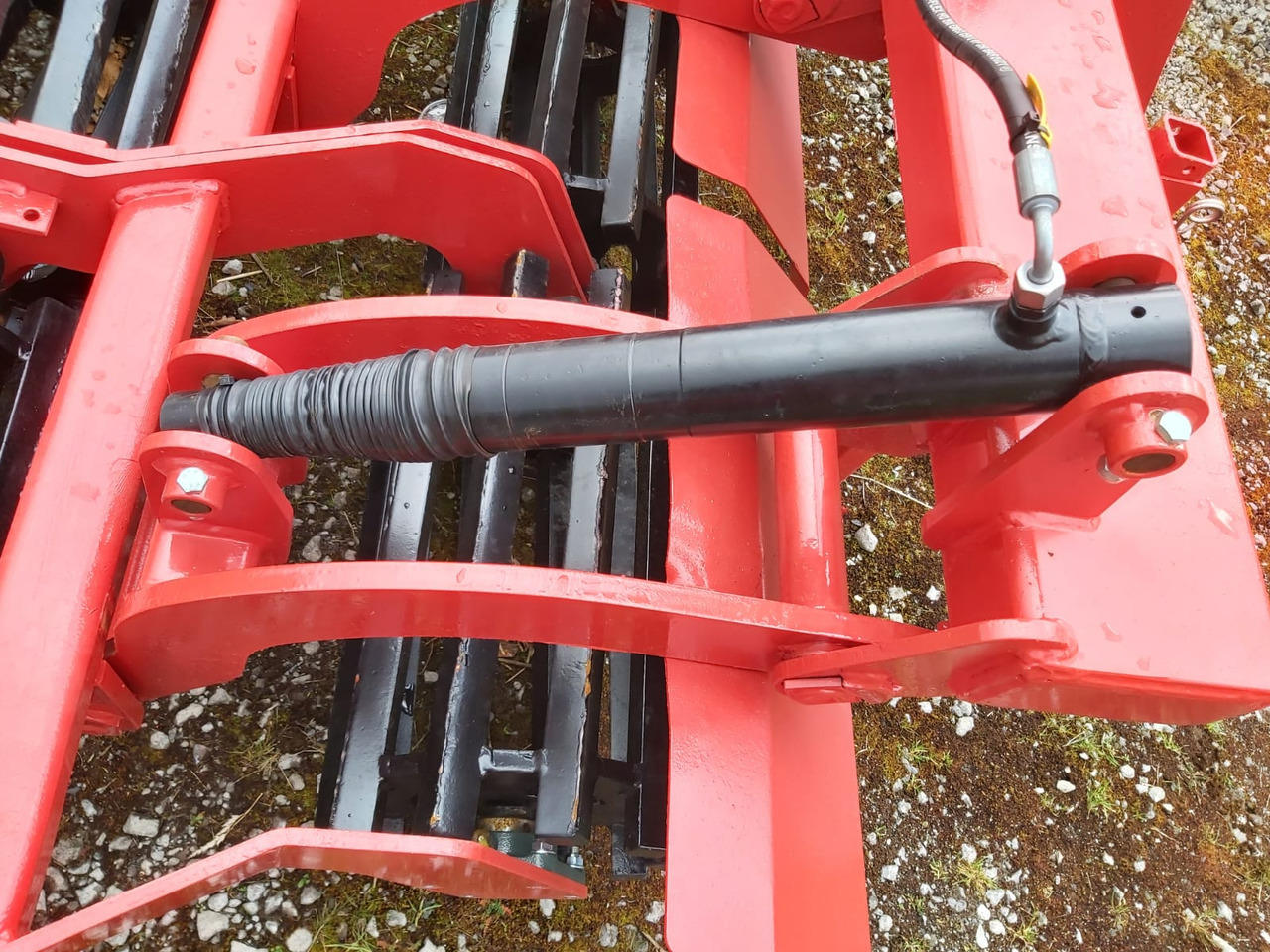 Brix Zünslerschreck ZLS 30 - Grubber: das Bild 4 Brix Zünslerschreck ZLS 30 - Grubber: das Bild 4