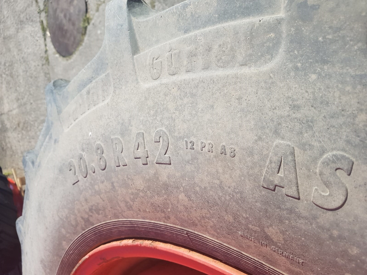 Continental 2x Zwillingsrad 20.8 R42 - Felgen und Reifen: das Bild 2 Continental 2x Zwillingsrad 20.8 R42 - Felgen und Reifen: das Bild 2
