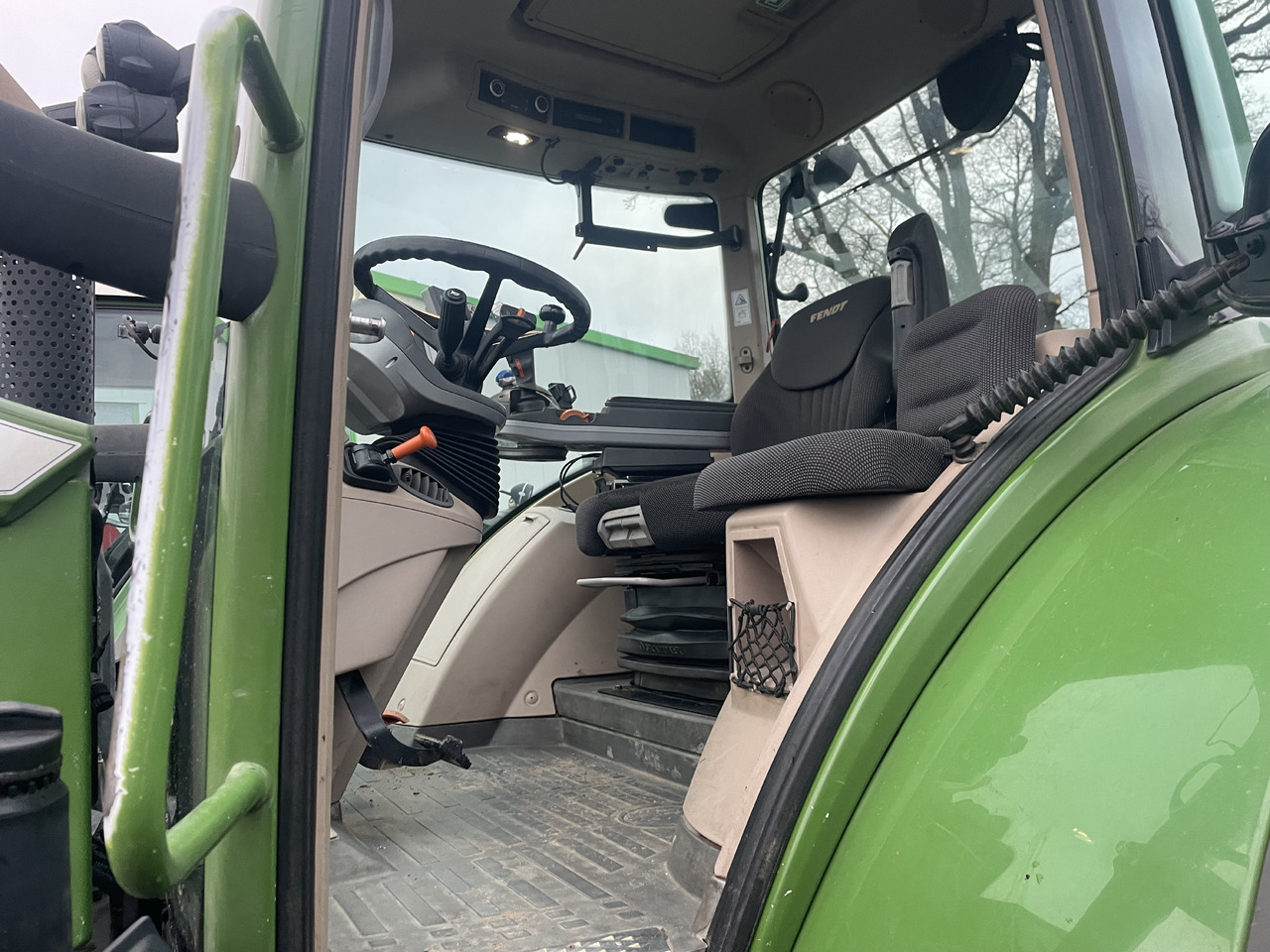 Fendt 718 Power Plus - Traktor: das Bild 5 Fendt 718 Power Plus - Traktor: das Bild 5