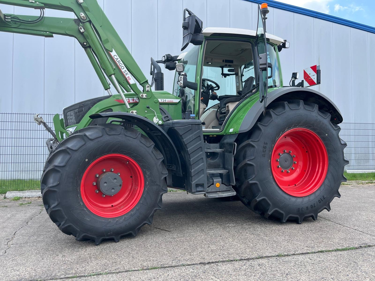 Fendt 724 Vario Gen6 ProfiPlus - Traktor: das Bild 1 Fendt 724 Vario Gen6 ProfiPlus - Traktor: das Bild 1