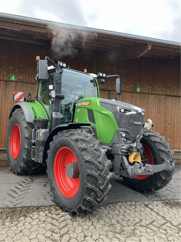 Fendt 728 Vario Gen7 - Traktor: das Bild 1 Fendt 728 Vario Gen7 - Traktor: das Bild 1