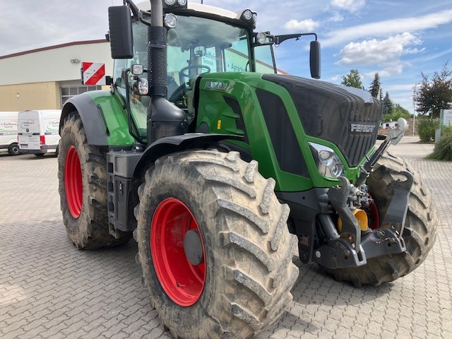 Fendt 828 Vario S4 ProfiPlus - Traktor: das Bild 1 Fendt 828 Vario S4 ProfiPlus - Traktor: das Bild 1