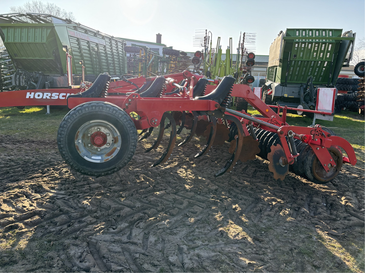 Horsch Terrano 5 FX - Grubber: das Bild 1 Horsch Terrano 5 FX - Grubber: das Bild 1