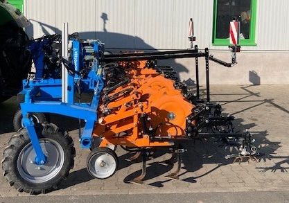 Schmotzer KPP FH 12*45 - Rübenvollernter: das Bild 4 Schmotzer KPP FH 12*45 - Rübenvollernter: das Bild 4