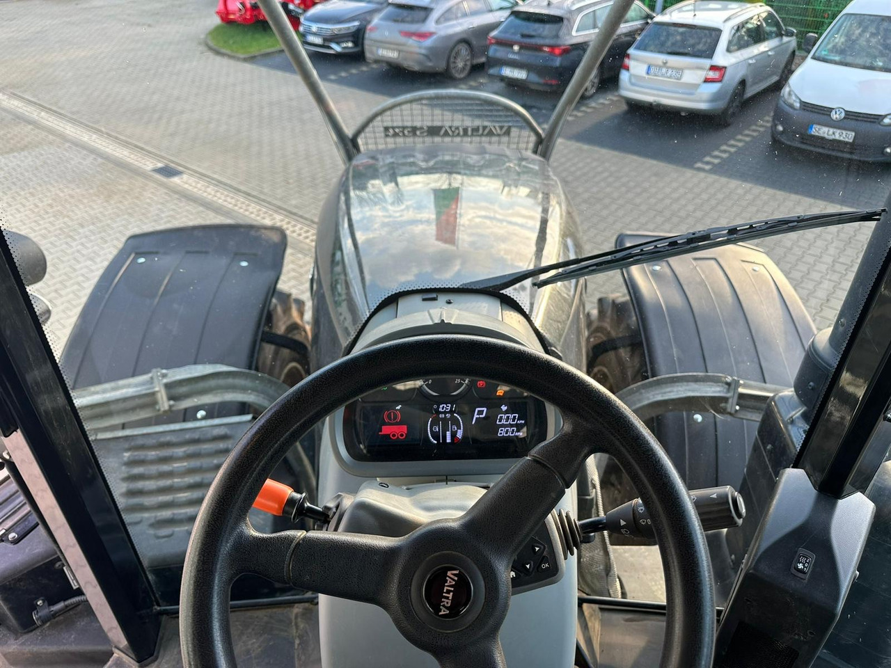 Traktor Valtra S 374: das Bild 13