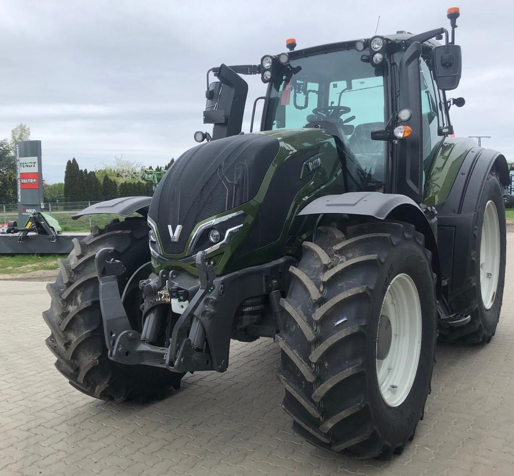 Valtra T175EA - Traktor: das Bild 1 Valtra T175EA - Traktor: das Bild 1
