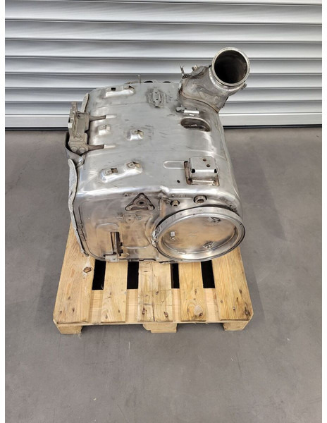 DAF XF106 E6 NEW PARTS INSIDE! WARRANTY - Fahrzeugkatalysator für LKW: das Bild 1 DAF XF106 E6 NEW PARTS INSIDE! WARRANTY - Fahrzeugkatalysator für LKW: das Bild 1