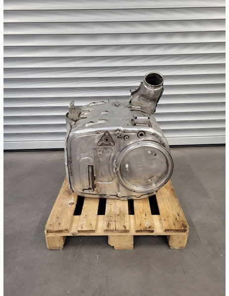 DAF XF106 E6 NEW PARTS INSIDE! WARRANTY - Fahrzeugkatalysator für LKW: das Bild 2 DAF XF106 E6 NEW PARTS INSIDE! WARRANTY - Fahrzeugkatalysator für LKW: das Bild 2