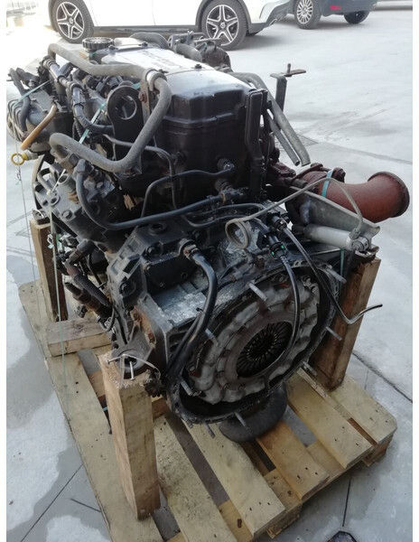 Iveco 4 F4AE3481 - Motor für LKW: das Bild 2 Iveco 4 F4AE3481 - Motor für LKW: das Bild 2