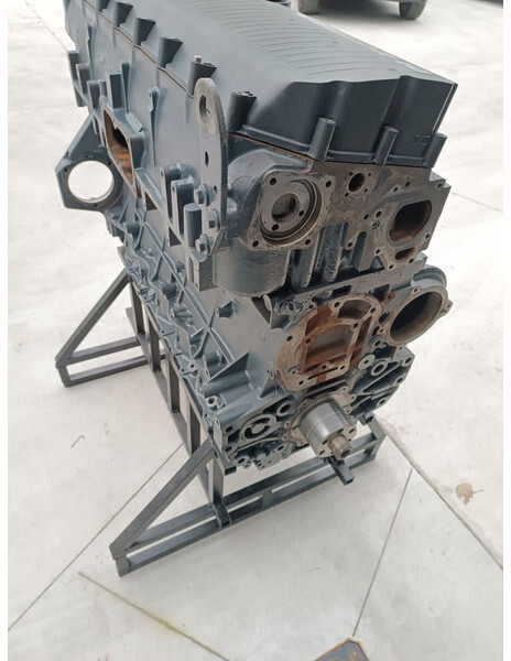 Iveco CURSOR 10 F3AE3681 - Motor für LKW: das Bild 2 Iveco CURSOR 10 F3AE3681 - Motor für LKW: das Bild 2