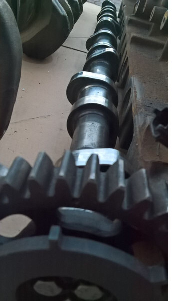 MAN TGA - Nockenwelle für LKW: das Bild 1 MAN TGA - Nockenwelle für LKW: das Bild 1