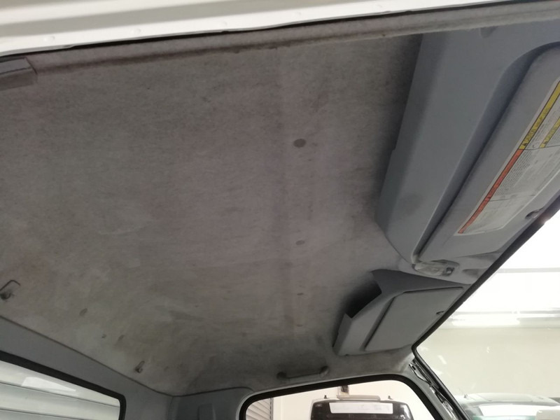 Fahrerhaus und Interieur für LKW Mitsubishi Fuso CANTER C TYPE MODEL LARGE: das Bild 10