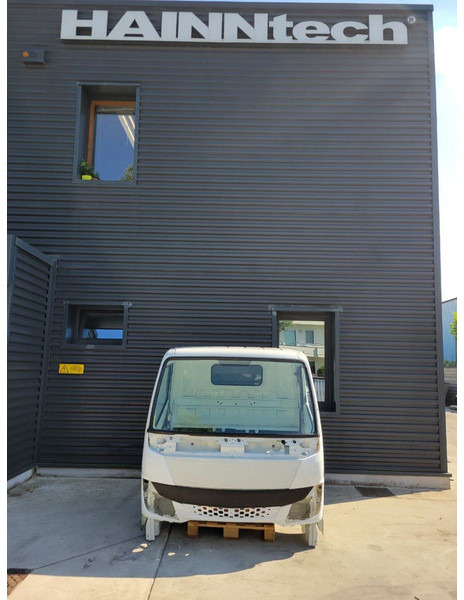 Mitsubishi Fuso RHD - S euro 6 - Fahrerhaus und Interieur für LKW: das Bild 1 Mitsubishi Fuso RHD - S euro 6 - Fahrerhaus und Interieur für LKW: das Bild 1