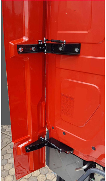 Volvo FH12 - FH13 - FH16 - Aeropack/ Spoiler für LKW: das Bild 3 Volvo FH12 - FH13 - FH16 - Aeropack/ Spoiler für LKW: das Bild 3