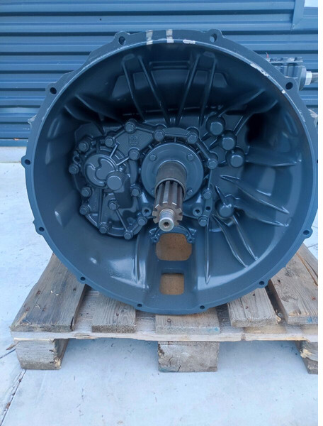 ZF 12S 2333 2830 2831 2833 TD - Getriebe für LKW: das Bild 3 ZF 12S 2333 2830 2831 2833 TD - Getriebe für LKW: das Bild 3