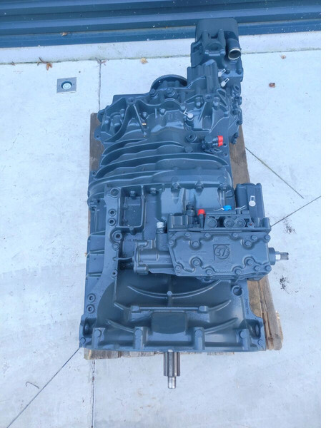 ZF 12S 2333 2830 2831 2833 TD - Getriebe für LKW: das Bild 2 ZF 12S 2333 2830 2831 2833 TD - Getriebe für LKW: das Bild 2