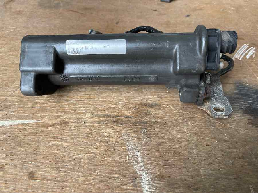 MAN CLUCH ACTUATOR 81.30716-6110 - Getriebe und Teile für LKW: das Bild 2 MAN CLUCH ACTUATOR 81.30716-6110 - Getriebe und Teile für LKW: das Bild 2