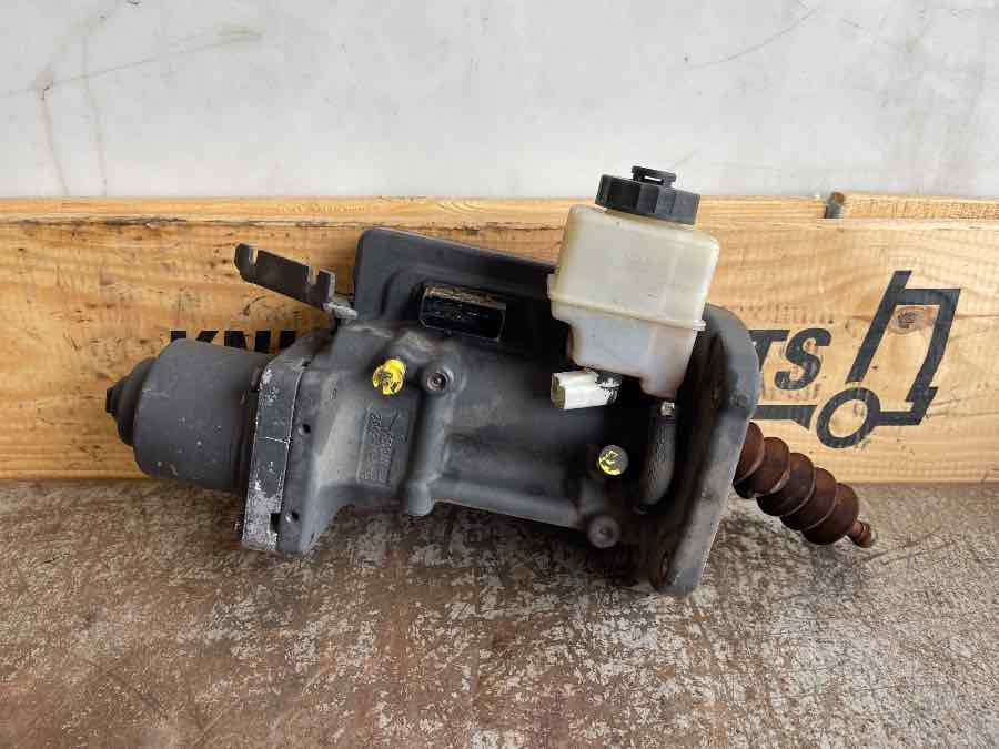 MAN CLUCH BOOSTER 81.30725-6124 - Getriebe und Teile für LKW: das Bild 1 MAN CLUCH BOOSTER 81.30725-6124 - Getriebe und Teile für LKW: das Bild 1