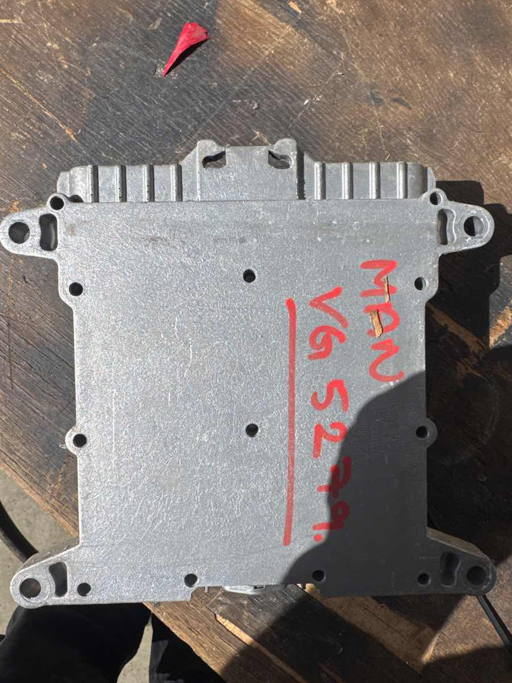 MAN ECU 51.11616-7016 - Elektrische Ausrüstung für LKW: das Bild 3 MAN ECU 51.11616-7016 - Elektrische Ausrüstung für LKW: das Bild 3