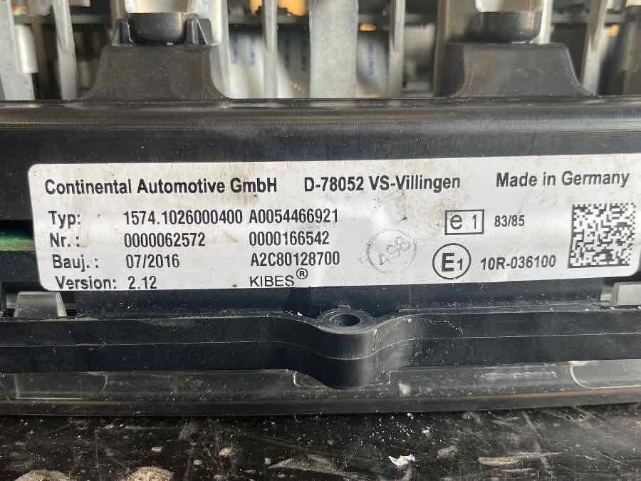 MERCEDES CLUSTER INSTRUMENT A0054466921 - Armaturenbrett für Bus: das Bild 4 MERCEDES CLUSTER INSTRUMENT A0054466921 - Armaturenbrett für Bus: das Bild 4