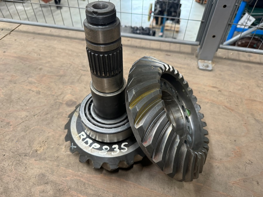 SCANIA CROWN & PINION 1408215 - Differenzial Getriebe für LKW: das Bild 1 SCANIA CROWN & PINION 1408215 - Differenzial Getriebe für LKW: das Bild 1