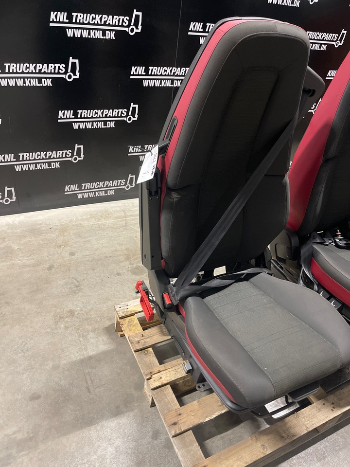 VOLVO DRIVER SEAT - Fahrerhaus und Interieur für LKW: das Bild 5 VOLVO DRIVER SEAT - Fahrerhaus und Interieur für LKW: das Bild 5