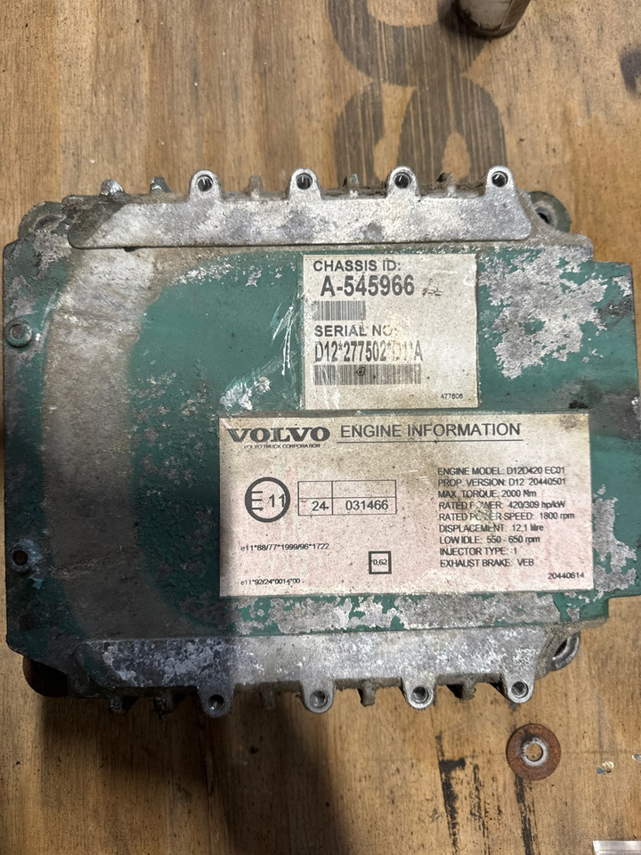 VOLVO ECU 3161962 P09 - Elektrische Ausrüstung für LKW: das Bild 2 VOLVO ECU 3161962 P09 - Elektrische Ausrüstung für LKW: das Bild 2