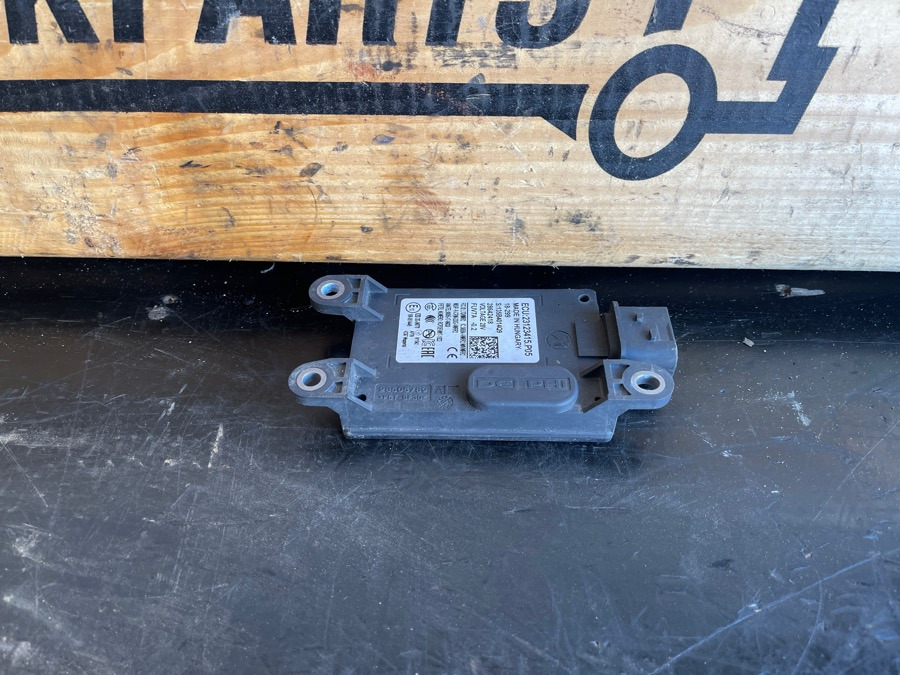 VOLVO RADAR / SENSOR 23149606 - Elektrische Ausrüstung für LKW: das Bild 2 VOLVO RADAR / SENSOR 23149606 - Elektrische Ausrüstung für LKW: das Bild 2