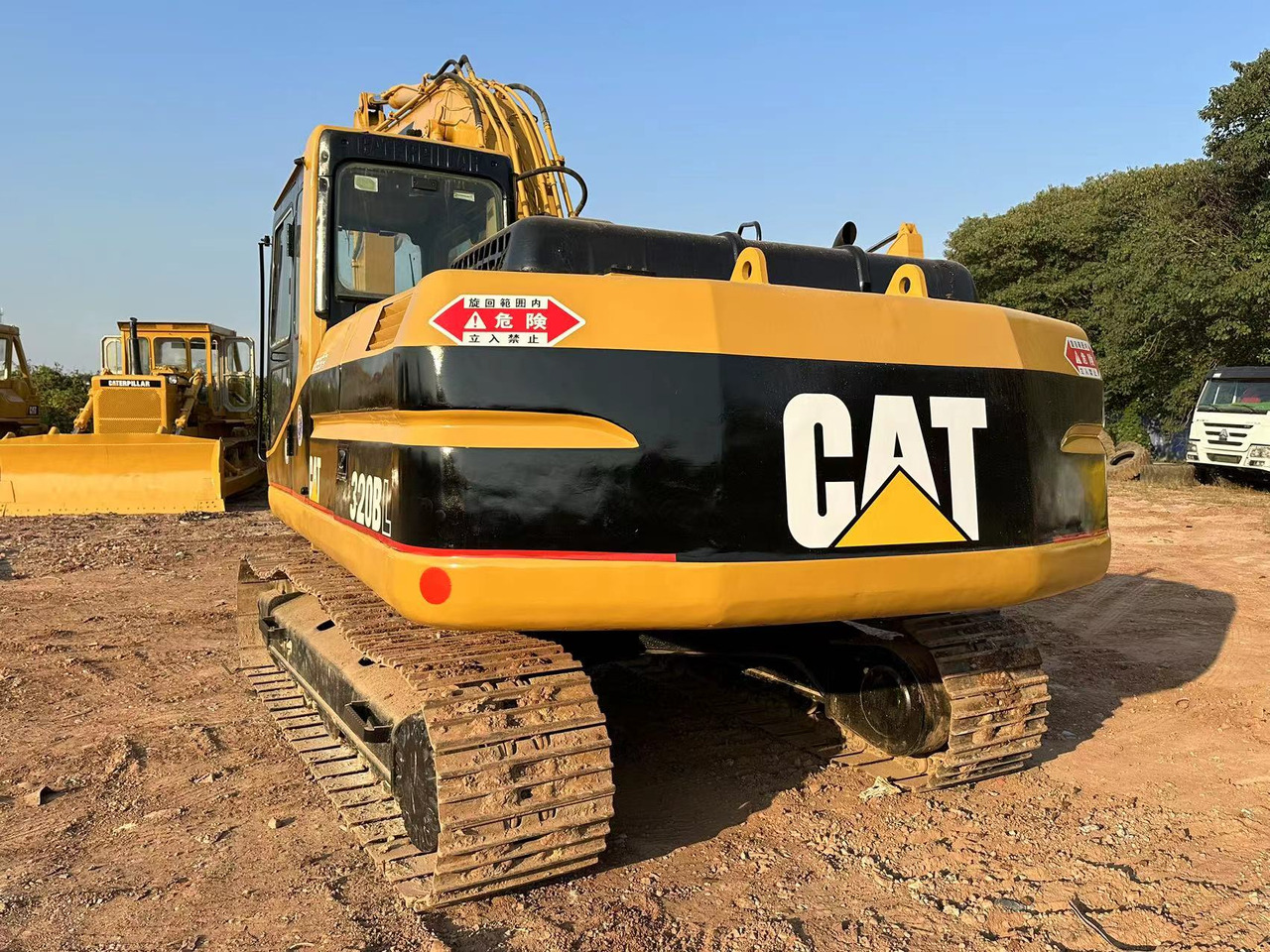 Kettenbagger CAT 320B: das Bild 9