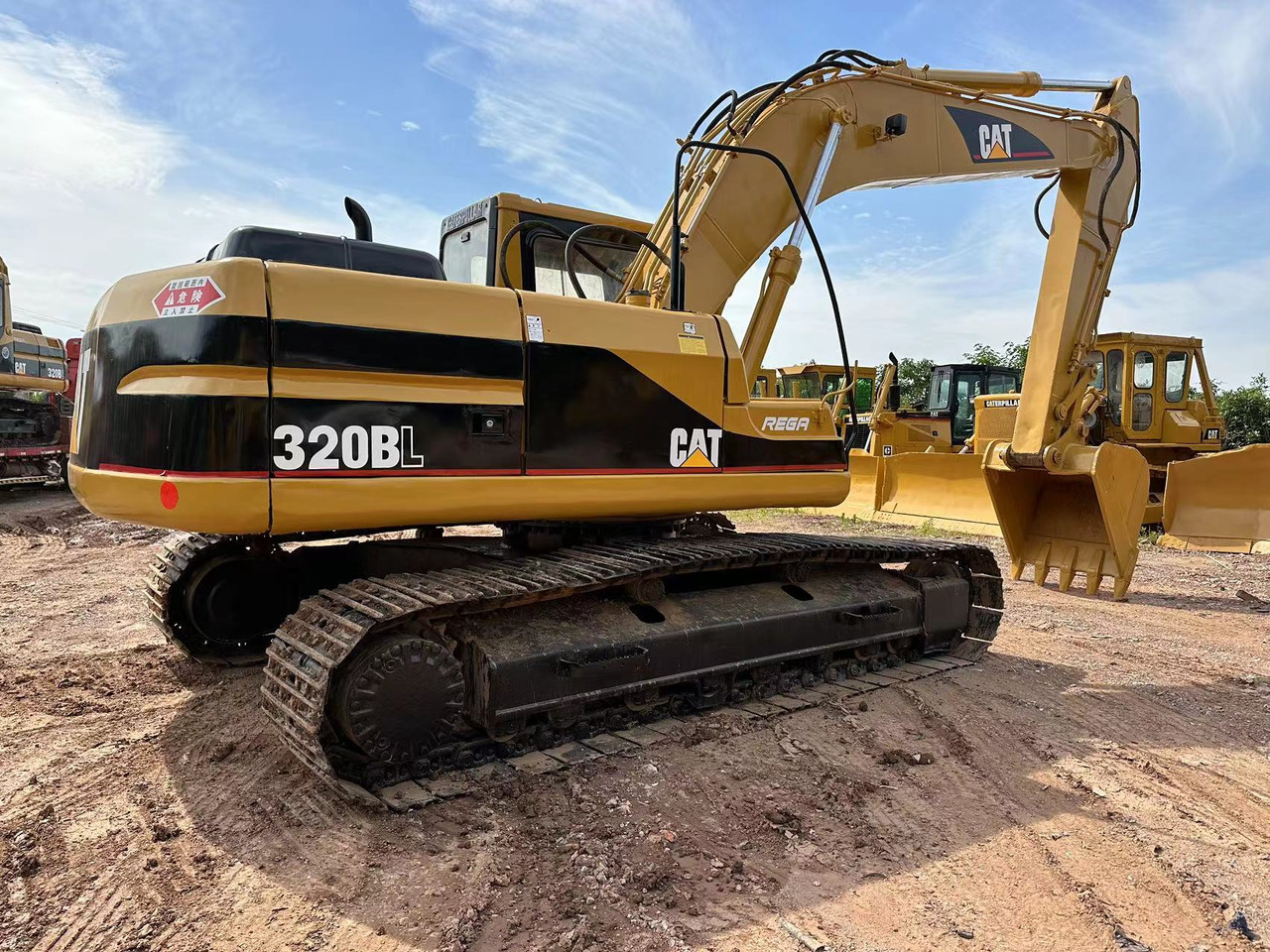 CAT 320B - Kettenbagger: das Bild 2 CAT 320B - Kettenbagger: das Bild 2