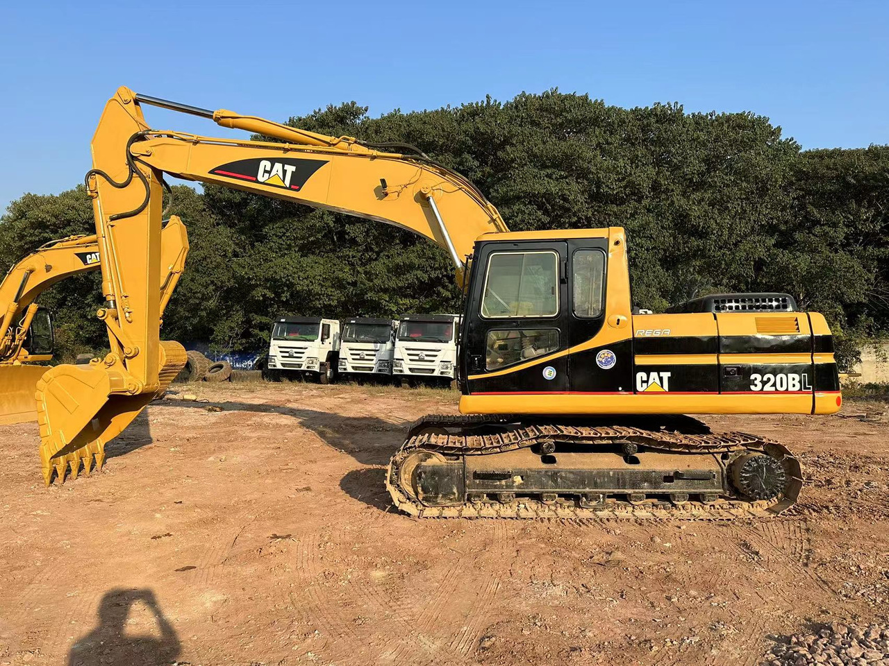 CAT 320B excavator - Kettenbagger: das Bild 1 CAT 320B excavator - Kettenbagger: das Bild 1