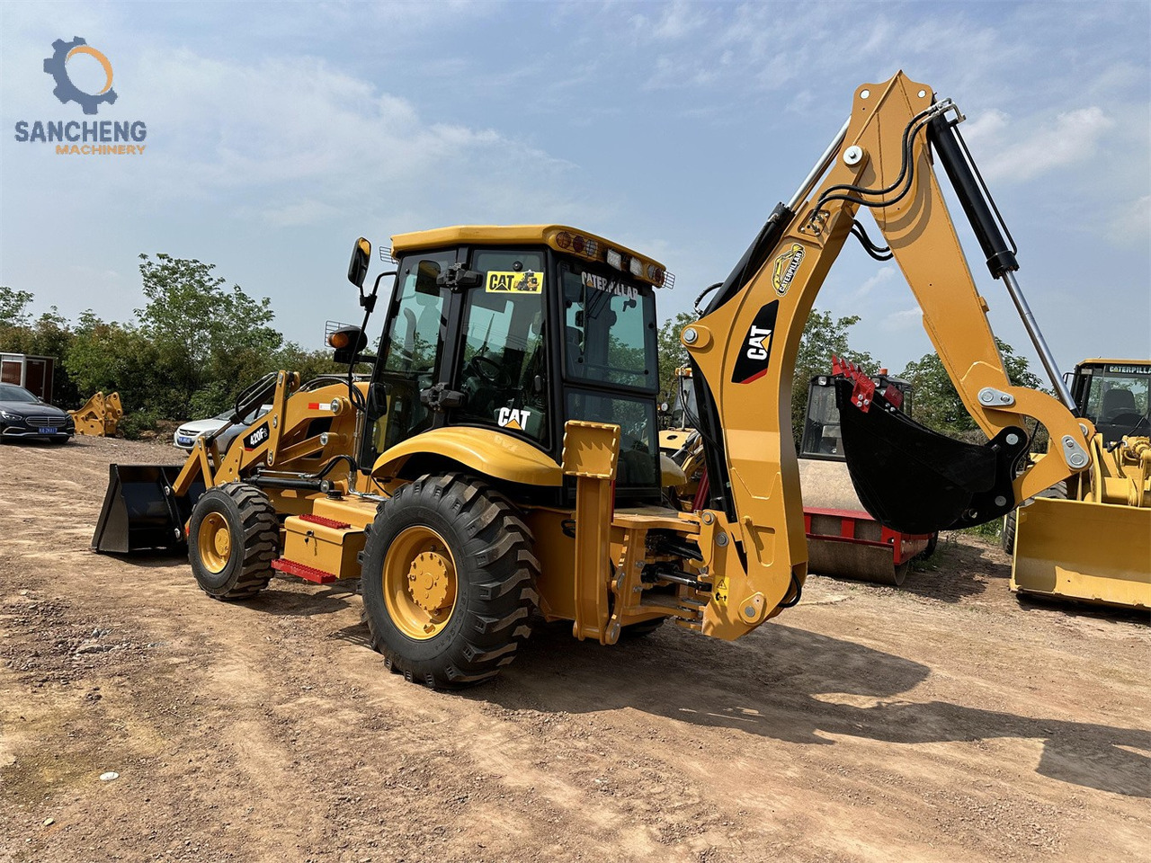 CAT 420F2 - Baggerlader: das Bild 4 CAT 420F2 - Baggerlader: das Bild 4