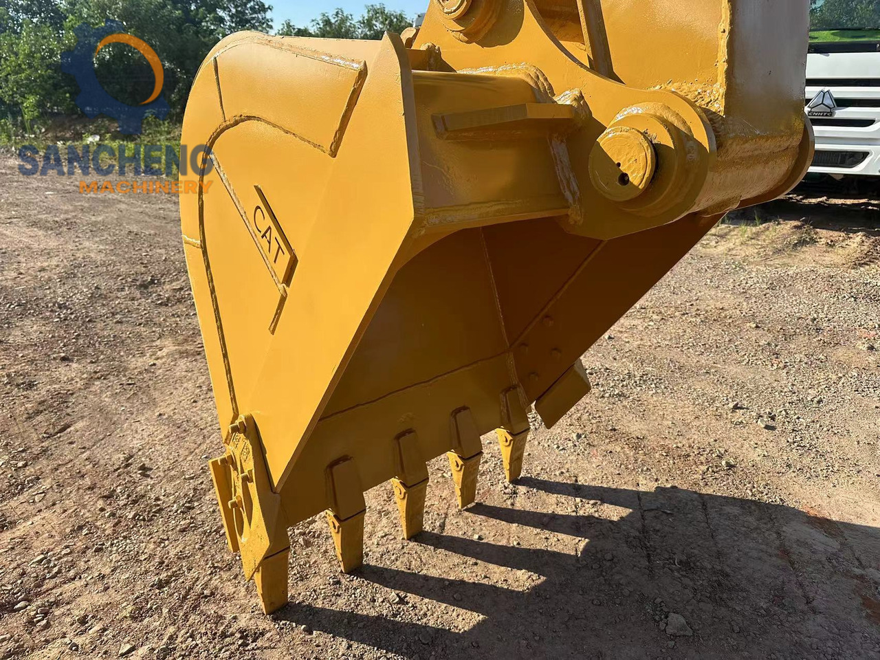 Kettenbagger CATERPILLAR 320B: das Bild 11