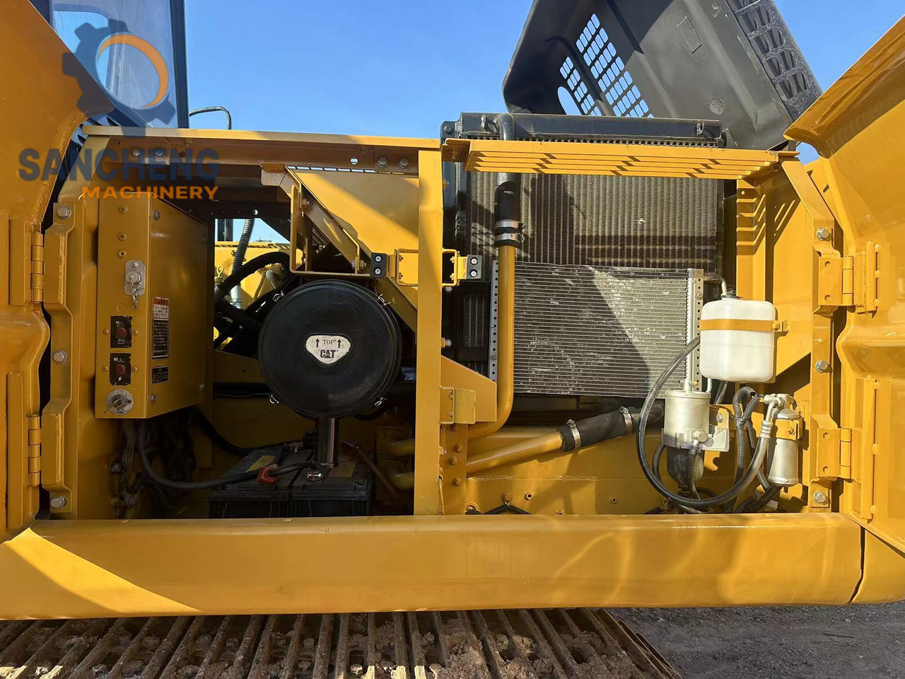 Kettenbagger CATERPILLAR 320B: das Bild 9